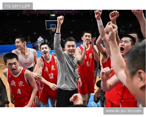 国际友谊赛男篮激战正酣，各队拼劲十足展现实力